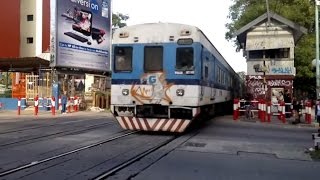 Tren Toshiba de TBA llegando a Colegiales [upl. by Timofei960]