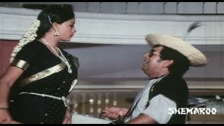 Sakkanodu comedy scenes  Giri Babu trying to act cool  Sobhan Babu Vijayashanti [upl. by Rebeca]