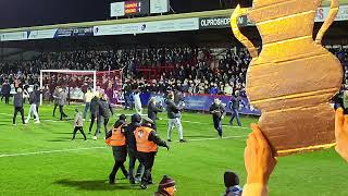 Kidd Harriers 21 Reading FT  PITCH INVASION [upl. by Aver800]