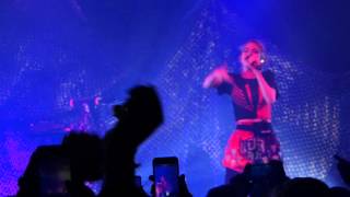 Grimes  Oblivion live Manchester Academy 120316 [upl. by Meerek]