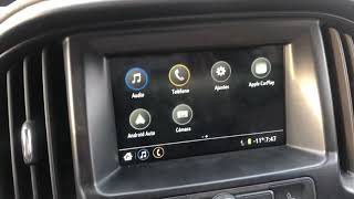 Chevrolet colorado 2019 stereo problem [upl. by Adnilemre]