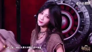 Yuan YiQi  月下舞者（Dance on the moon  2024 SNH48 Group Annual Youth Ceremony quotNew Prologuequot [upl. by Jecho]