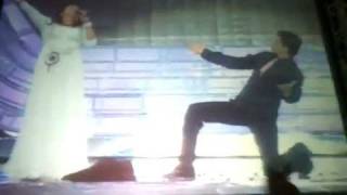 sharukh khan dance with rimi tomy funny video  YouTubeFLV [upl. by Cowden]