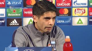 Banega rueda de prensa oficial previa Champions Sevilla FC 051217 [upl. by Novek879]