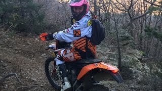 Ktm 250 Excf  Première sortie enduro [upl. by Greenwood]