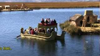 Perù indiens Uros sur le lac Titicaca [upl. by Rand]