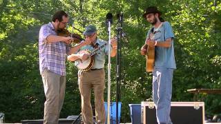 Jesse Wells  Chinquapin Hunting  Morehead Old Time Festival 2011 [upl. by Delle]