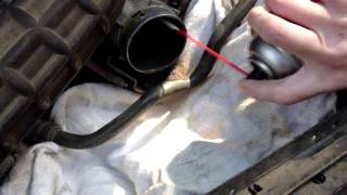 95 Ford 40 EFI  Throttle Body Cleaning [upl. by Llenaj]