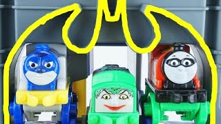 THOMAS AND FRIENDS MINIS BATMAN ROBIN JOKER FOR BATCAVE WITH DC SUPERFRIENDS [upl. by Nomyt]