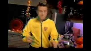 Sainsburys Christmas advert 2001 Jamie Oliver [upl. by Amehsat]